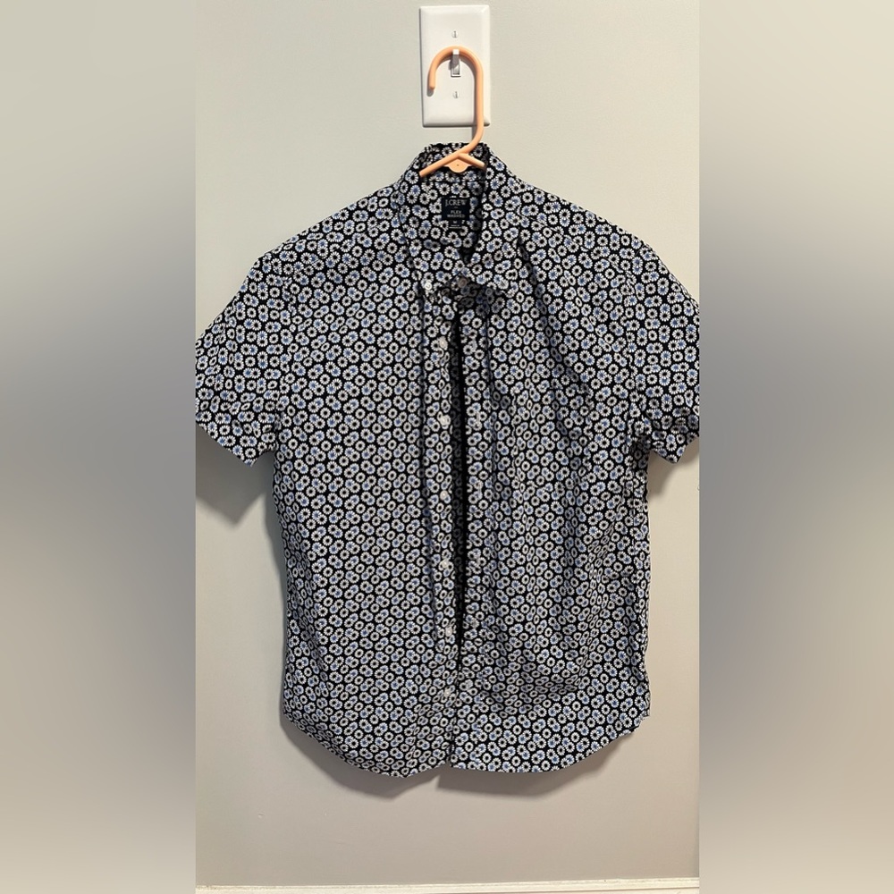 JCrew Flex Washed Mens Slim Fit Short Sleeve ButtonDown Floral Print Dress Shirt